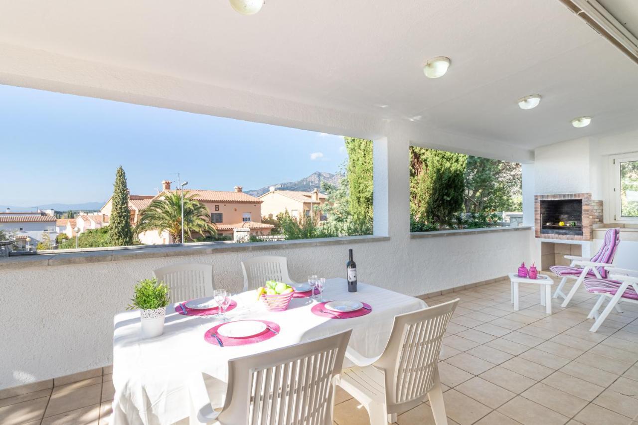 Apart-rent Casa Grecs 2029