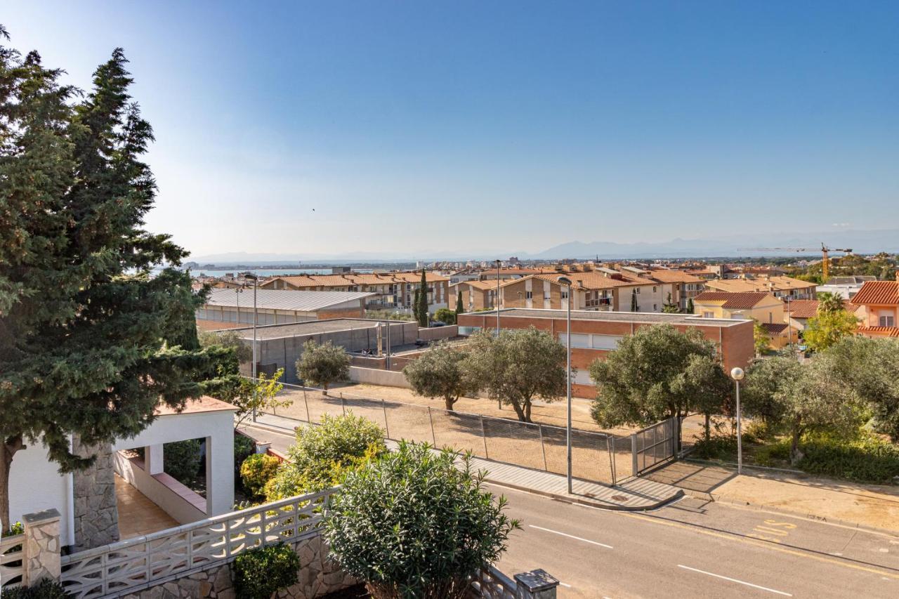 Holiday home Apart-rent Casa Grecs 2029 *